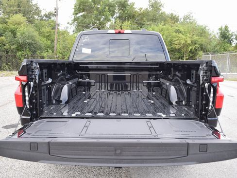 New 2025 Ford F150 Lightning Lariat image 21