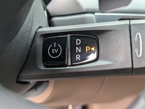 Certified 2024 Kia EV9 GT-Line image 32