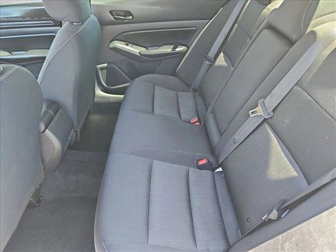 Used 2024 Nissan Altima 2.5 S FWD image 23