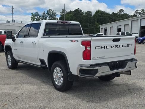 Used 2024 Chevrolet Silverado 3500 LTZ w/ LTZ Premium Package AWD/4WD image 3