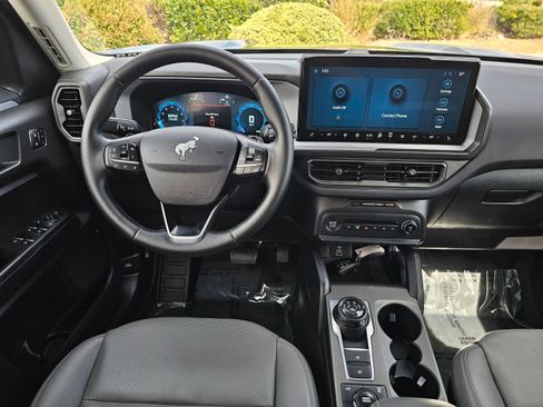 Used 2025 Ford Bronco Sport Badlands image 21