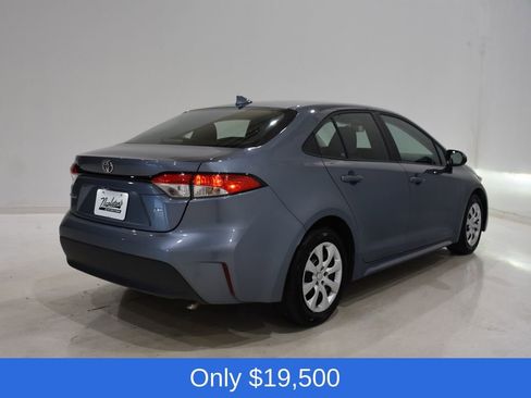 Used 2024 Toyota Corolla LE image 4