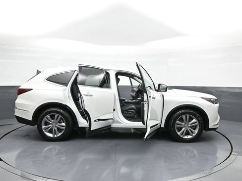 Used 2024 Acura MDX SH-AWD image 44