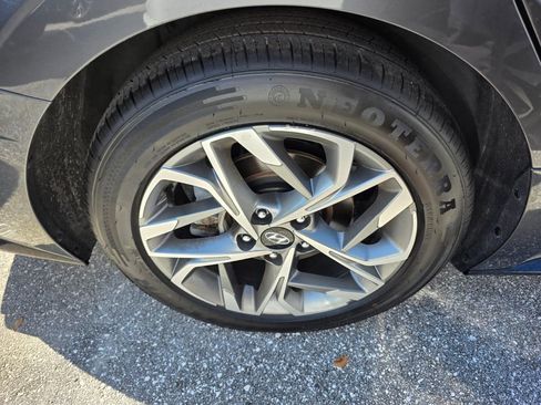 Used 2022 Hyundai Sonata SEL image 16