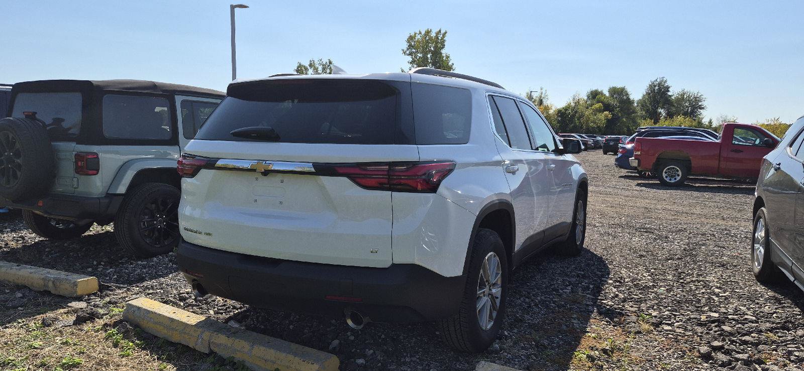 Used 2023 Chevrolet Traverse LT w/ LPO, Floor Liner Package AWD/4WD image 3
