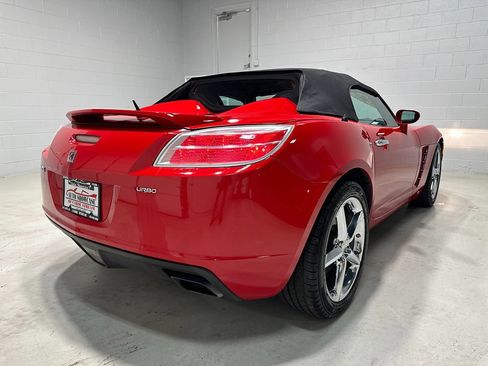 Used 2008 Saturn Sky Red Line RWD image 5