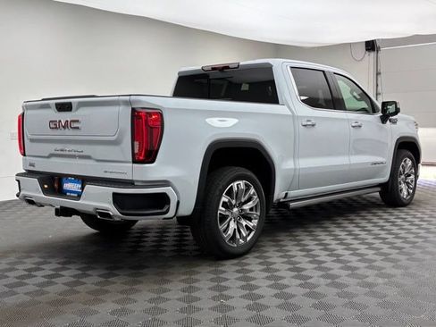 New 2026 GMC Sierra 1500 Denali w/ Denali Reserve Package AWD/4WD image 10