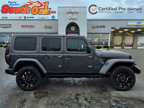 Certified 2025 Jeep Wrangler Unlimited Sahara w/ Safety Group image 2