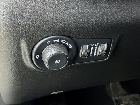Used 2024 Jeep Compass Limited AWD/4WD image 12
