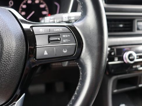 Used 2025 Honda Pilot EX-L image 25
