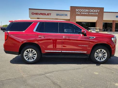 Used 2021 GMC Yukon SLT AWD/4WD image 5