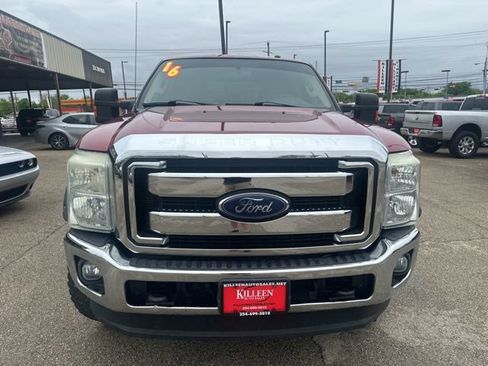 Used 2016 Ford F250 XLT w/ XLT Value Package AWD/4WD image 3