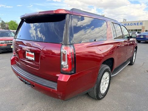 Used 2016 GMC Yukon XL SLT w/ Open Road Package image 3