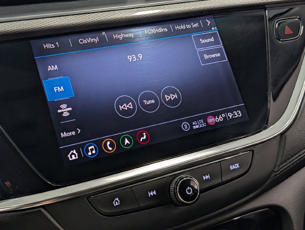 Used 2020 Buick Encore GX Essence w/ Advanced Technology Package AWD/4WD image 14