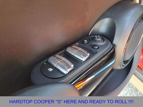 Used 2024 MINI Cooper S FWD image 14