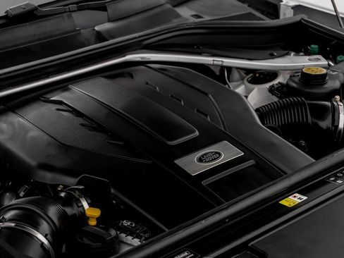 Used 2022 Land Rover Range Rover Long Wheelbase SE image 48