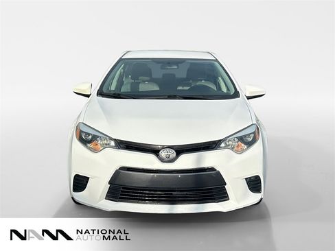 Used 2015 Toyota Corolla LE image 8