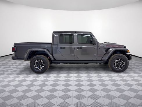 Used 2022 Jeep Gladiator Rubicon w/ Cold Weather Group AWD/4WD image 8