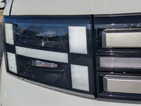 New 2026 Hyundai Santa Fe SE image 10