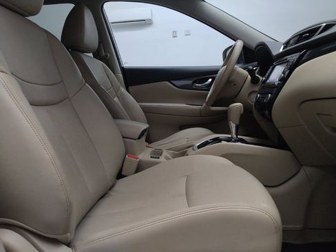 Used 2015 Nissan Rogue SL w/ SL Premium Package image 21