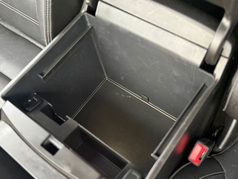 Used 2016 GMC Yukon XL Denali w/ Open Road Package image 26