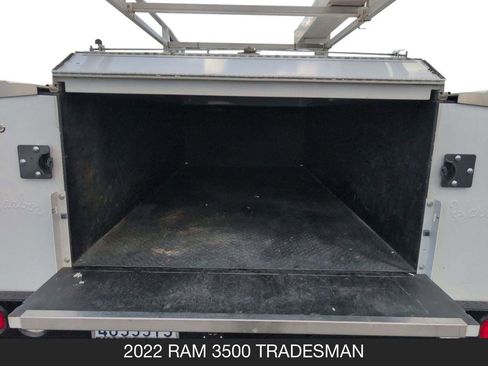 Used 2022 RAM 3500 Tradesman RWD image 18