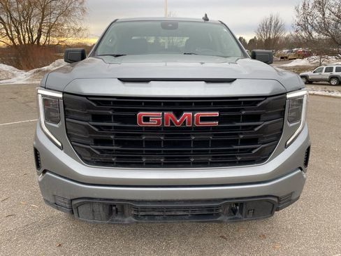 Used 2023 GMC Sierra 1500 Pro w/ Graphite Edition image 3