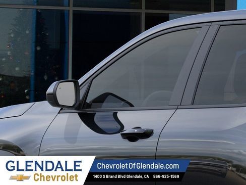 New 2026 Chevrolet Equinox LT FWD image 12