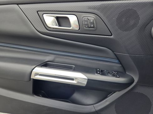 Used 2024 Ford Mustang GT Premium image 22