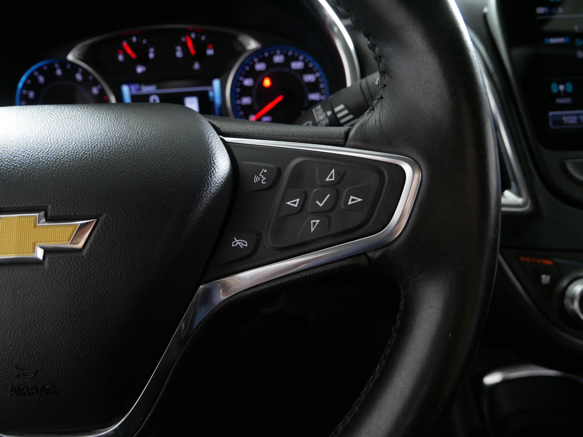 Used 2017 Chevrolet Malibu Premier w/ Premier Sun and Wheel Package FWD image 28