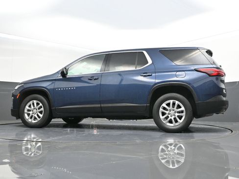 Certified 2023 Chevrolet Traverse LS image 32