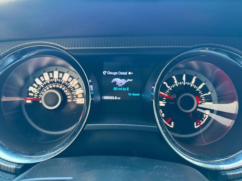 Used 2013 Ford Mustang GT Premium w/ Electronics Pkg image 13