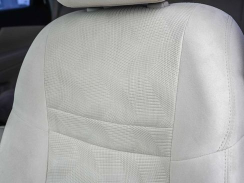 Used 2016 Nissan Rogue S FWD image 24