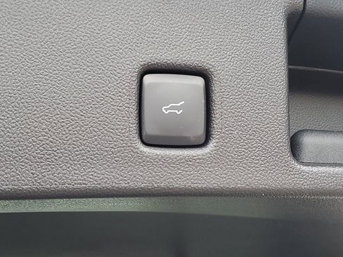 Used 2025 Ford Escape Active w/ Active Premium Tech Pack image 32