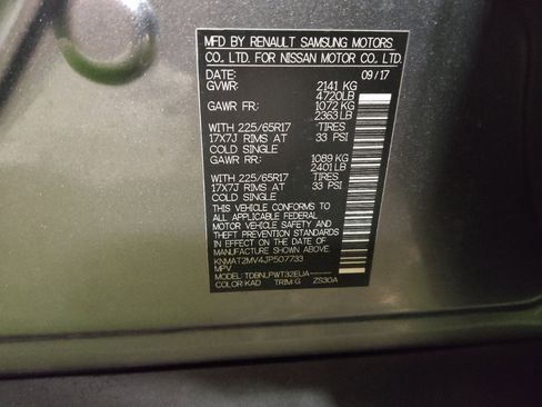 Used 2018 Nissan Rogue S image 33