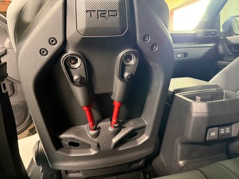 Used 2025 Toyota Tacoma TRD Pro AWD/4WD image 26