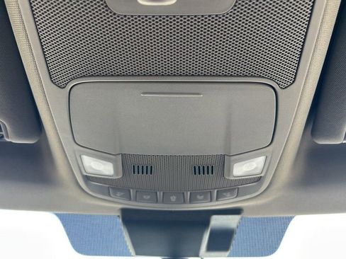 Used 2020 Ford F150 XLT w/ Equipment Group 302A Luxury AWD/4WD image 5