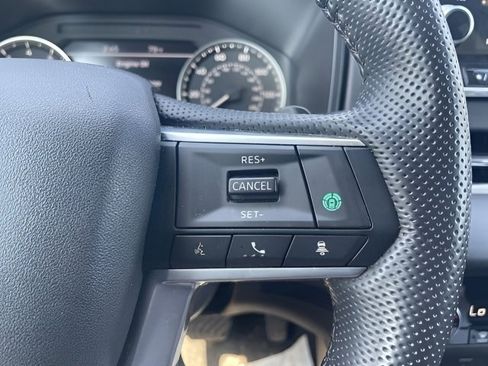 Used 2024 Mitsubishi Outlander SE Black Edition image 21