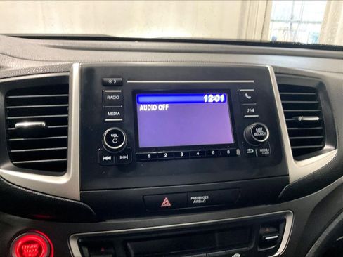 Used 2019 Honda Ridgeline Sport image 19