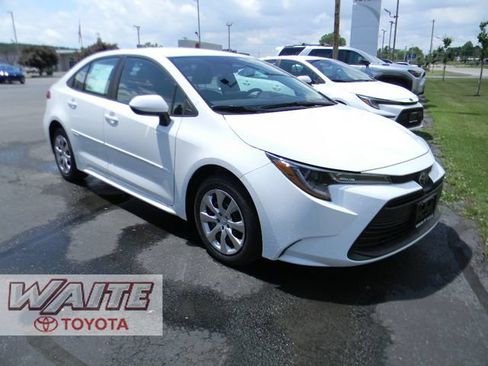 New 2026 Toyota Corolla LE FWD image 1