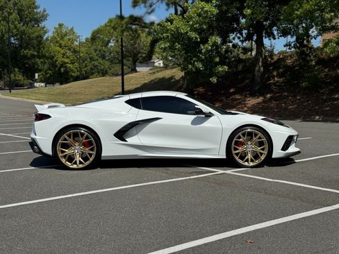 Used 2020 Chevrolet Corvette Stingray Preferred Cpe w/ 2LT Preferred Equipment Group RWD image 14