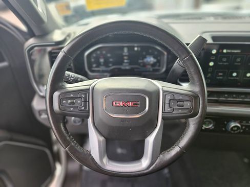 Used 2022 GMC Sierra 1500 SLT image 27