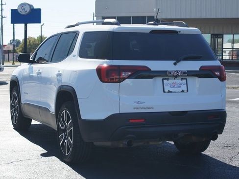 Used 2019 GMC Acadia SLT w/ Black Edition image 16