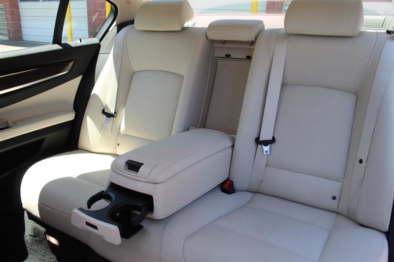 Used 2015 BMW 740Li RWD image 27