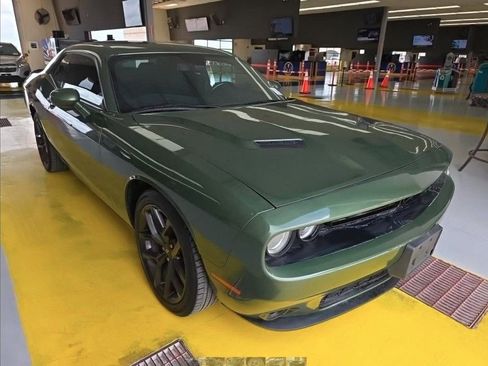 Used 2021 Dodge Challenger SXT w/ Blacktop Package RWD image 2