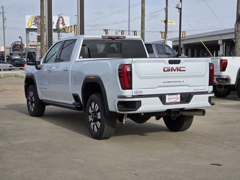 New 2026 GMC Sierra 2500 Denali w/ Denali Reserve Package AWD/4WD image 3