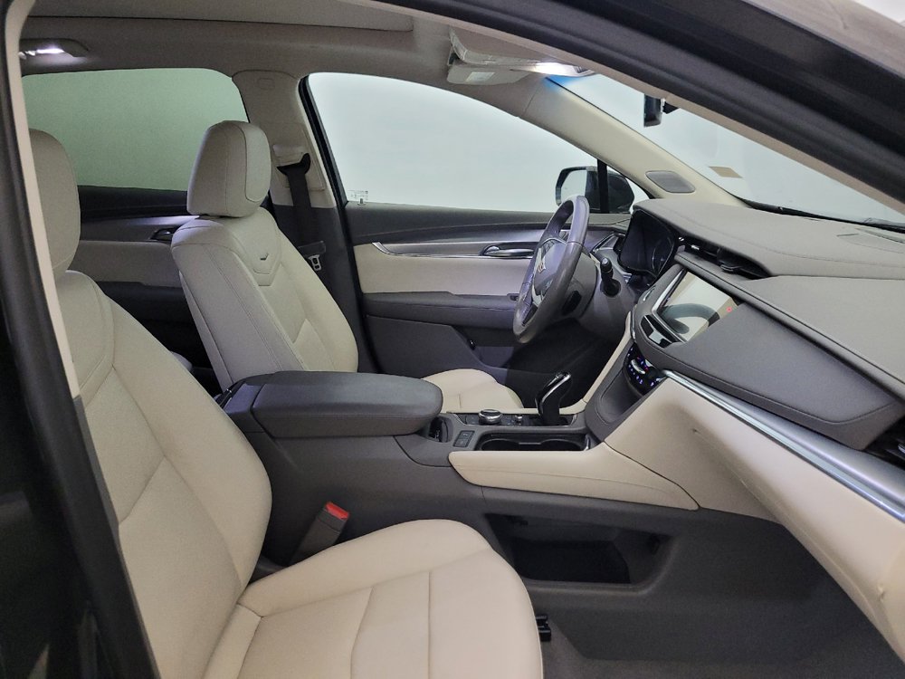 Used 2020 Cadillac XT5 Premium Luxury FWD image 21