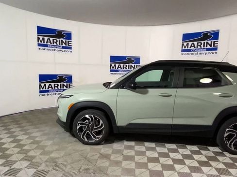 Used 2024 Chevrolet TrailBlazer RS w/ Driver Confidence Package FWD image 7