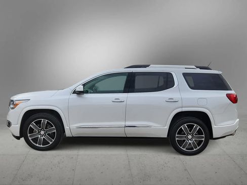 Used 2018 GMC Acadia Denali image 5