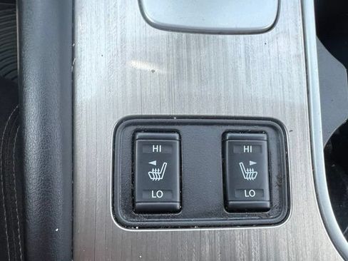Used 2018 Nissan Murano SV w/ Premium Package AWD/4WD image 12